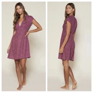 Outerknown Juniper Ditsy Floral Pink Fuchsia Short Sleeve Mini Dress Size L‎